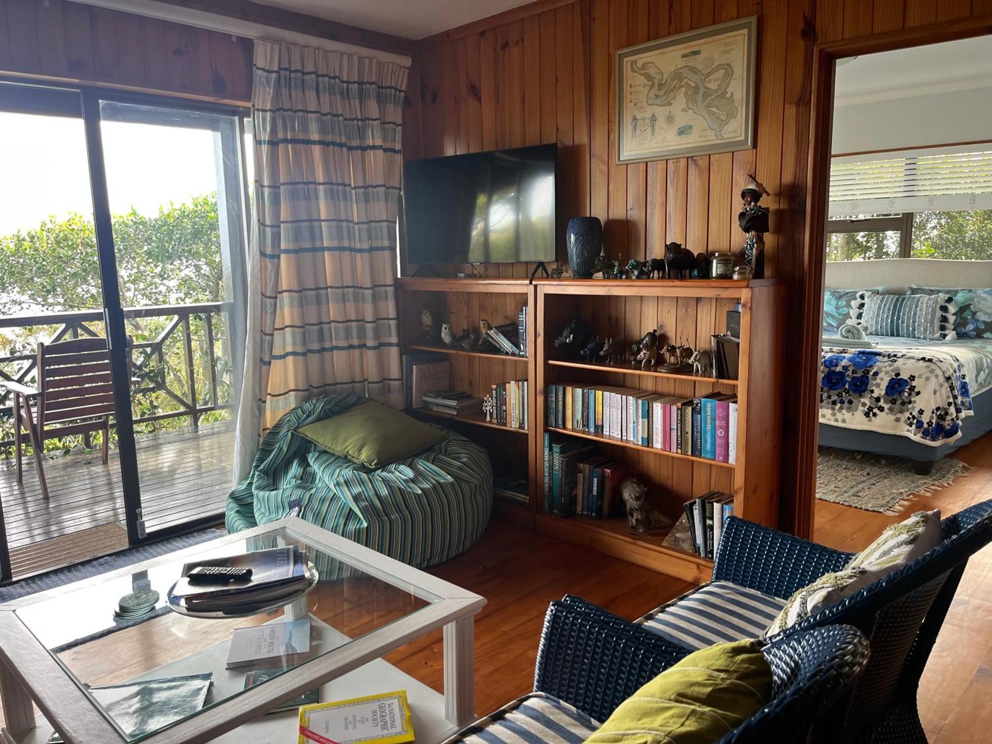 Peaceful Guest Suite With Balcony Views And Garden Setting Brenton-on-Sea Exterior photo